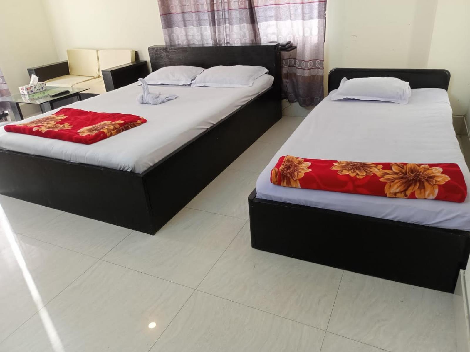 Rose Garden Guest House Khulna Екстер'єр фото